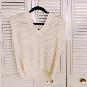 divided sweater vest short sleeve